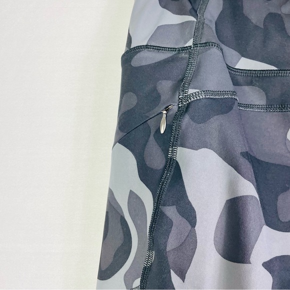 Athleta | Black Camo Contender PowerLift 7/8 Leggings - Picture 4 of 5